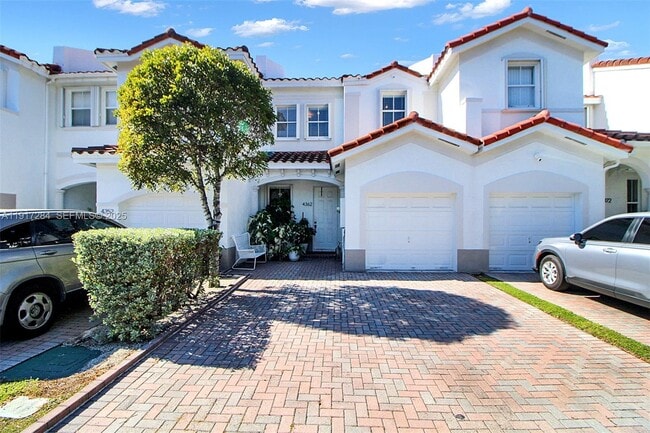 Building Photo - 4362 NW 114th Path