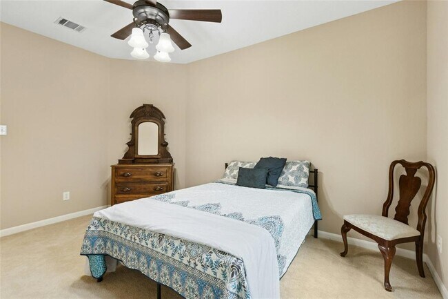 Building Photo - 7429 Bonniebrook Dr