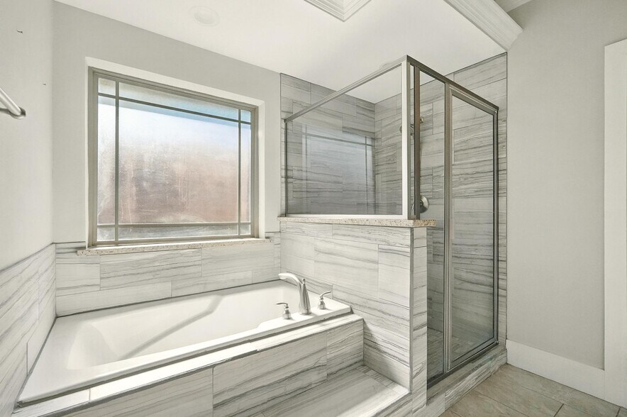 Building Photo - 4102 Forrest Creek Ct