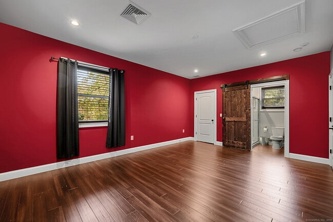 Building Photo - 46 West St