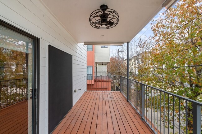 Building Photo - 4501 Eigel St