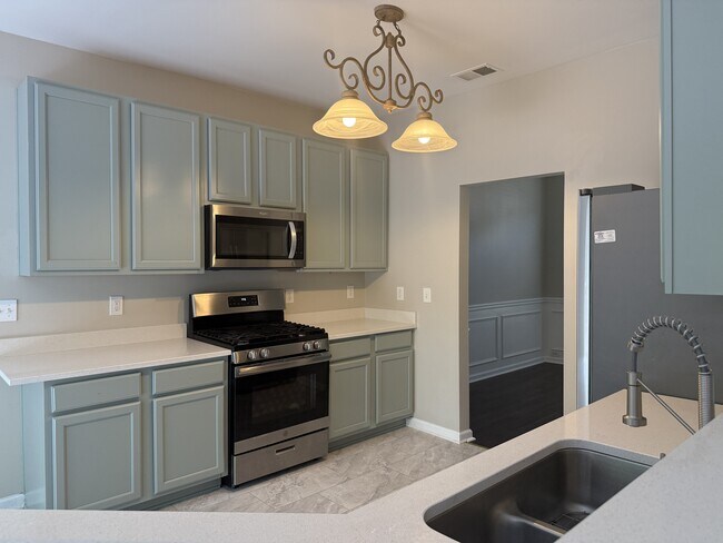 Building Photo - 417 Holland Springs Dr NW