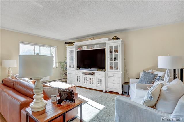 Building Photo - 7040 E Girard Ave