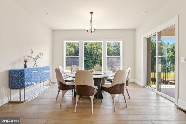 Building Photo - 12321 Potomac Hunt Rd