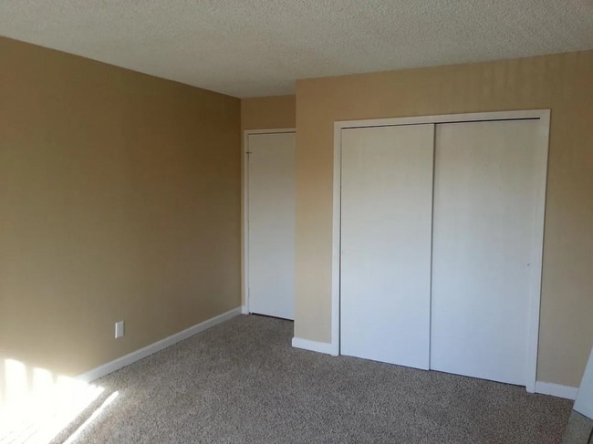 Building Photo - Beautiful 2BR/2BA Condo with Pools, Parking & Great Amenities!