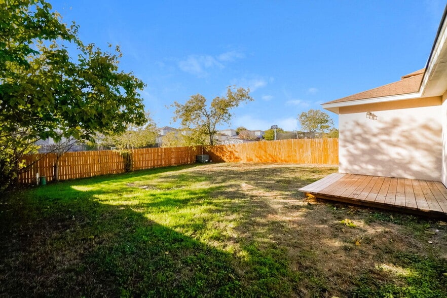 Building Photo - 3605 Candlebrook Ln
