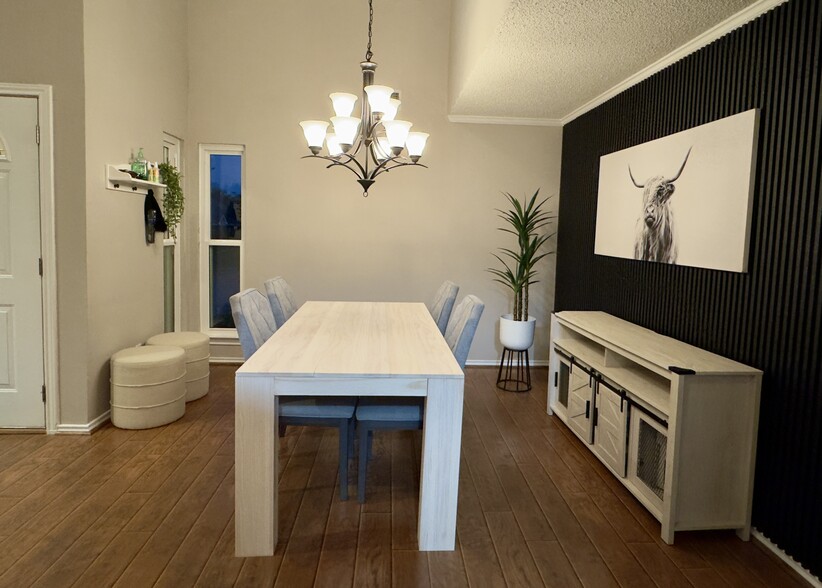 Dining Room - 2812 Prescott Dr