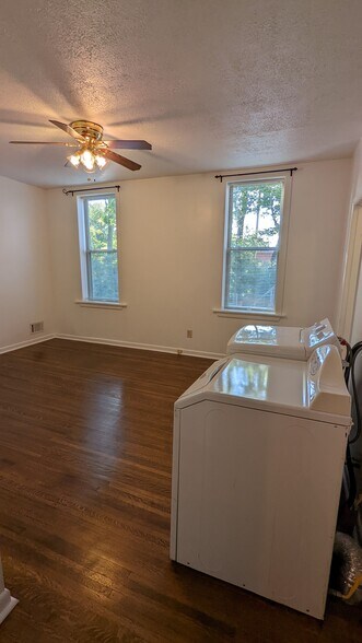 Building Photo - 1641 Lucia Ave