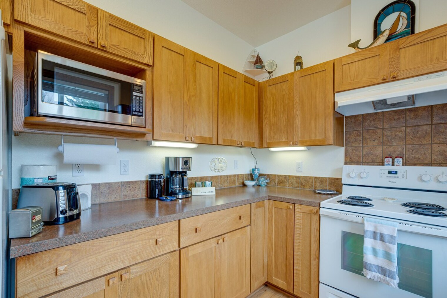 Building Photo - 33431 Douglas Dr