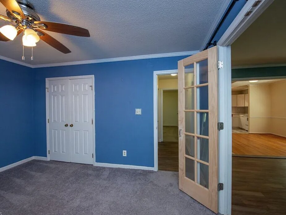 Building Photo - 4704 Lawndale Dr