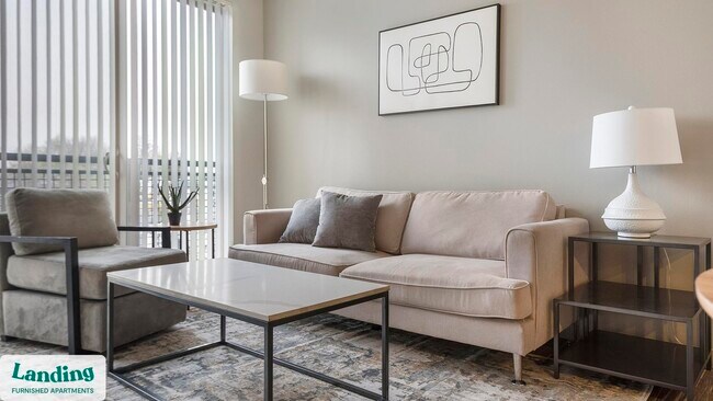 Building Photo - 5800 Highlands Plaza Dr