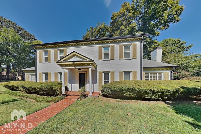 Building Photo - 2335 Hickory Crest Dr