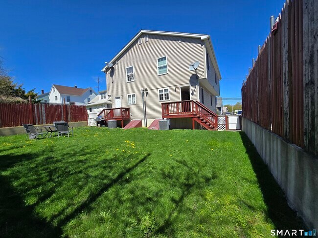 Building Photo - 148 Granfield Ave