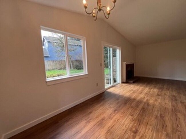 Building Photo - 6210 142nd Pl SE