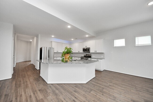 Building Photo - 2326 Kelson Cove Dr