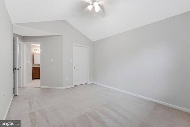 Building Photo - 12747 Fair Briar Ln