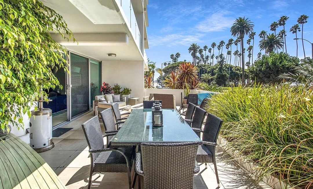 Building Photo - 535 Ocean Ave