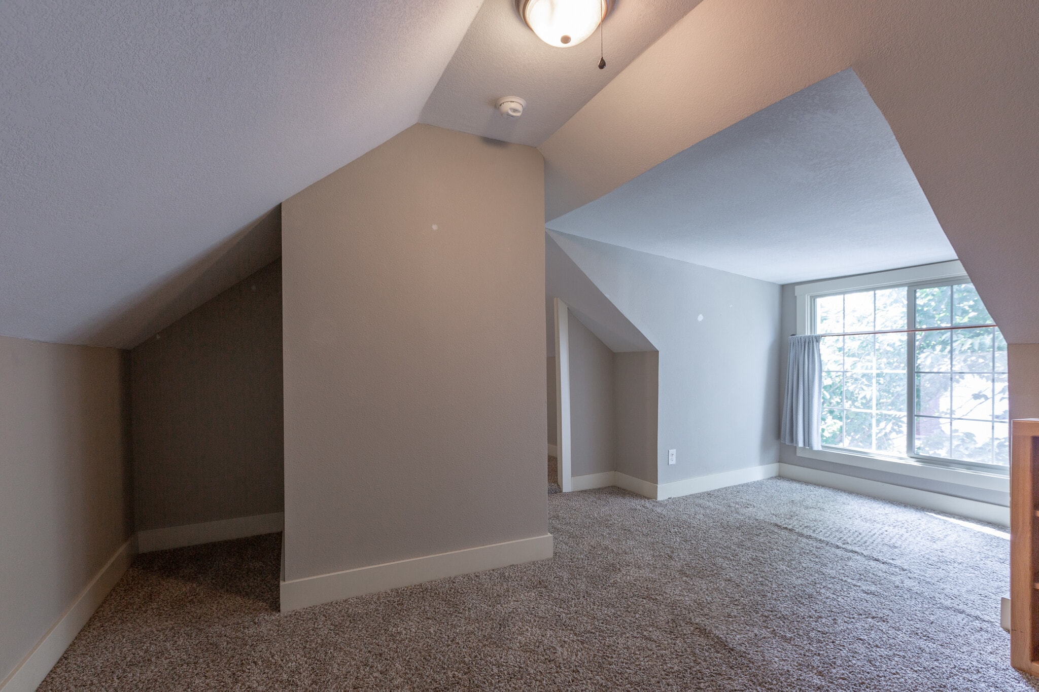 Building Photo - 3410 Q St