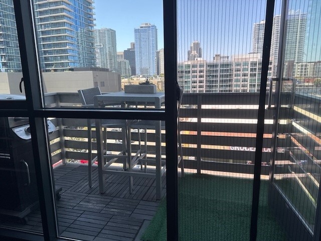 Stunning cityscape! - 527 10th Ave