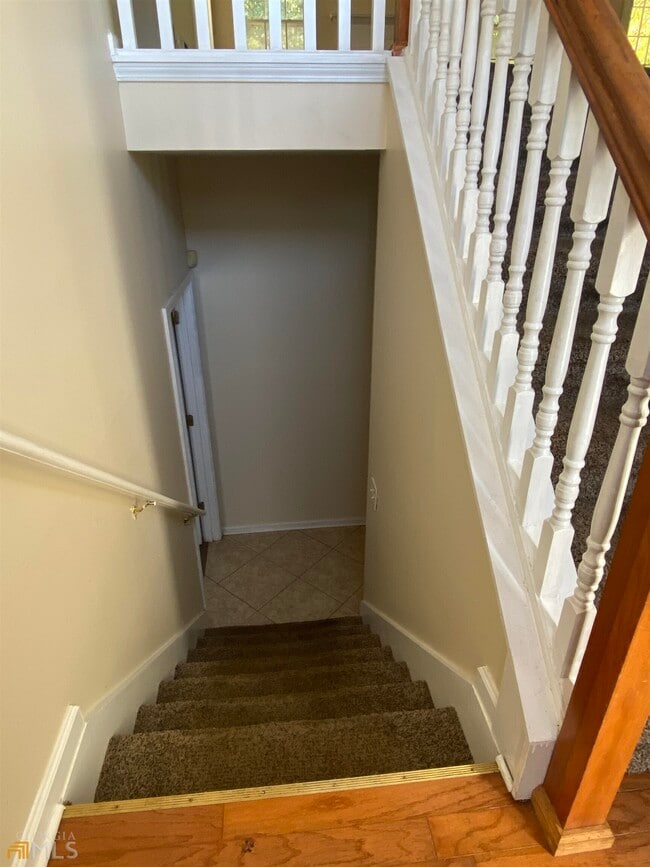 Building Photo - 5120 Roxton Ln