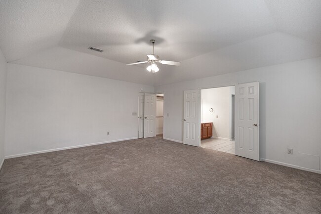 Building Photo - 1026 Cheyenne Meadows Dr