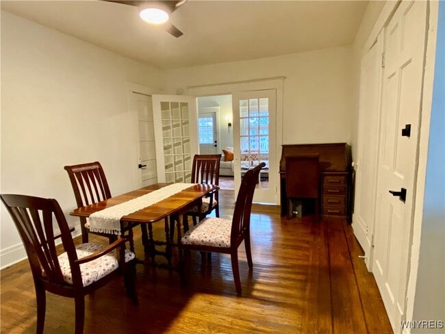 Building Photo - 286 Ashland Ave