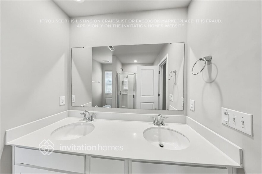 Building Photo - 2530 Brunson Ct