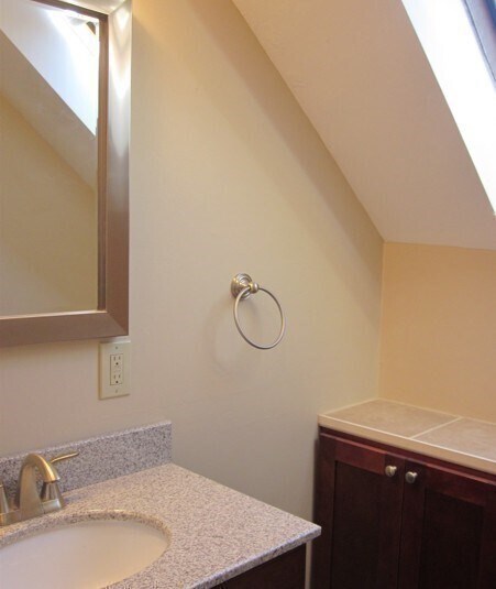 Building Photo - 43 Merrymount Rd