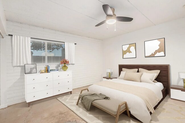 Interior Photo - Red Sea Grove