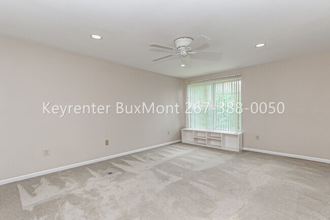 Building Photo - Makefield Glen 2-bedroom, 1.5-bath townhome