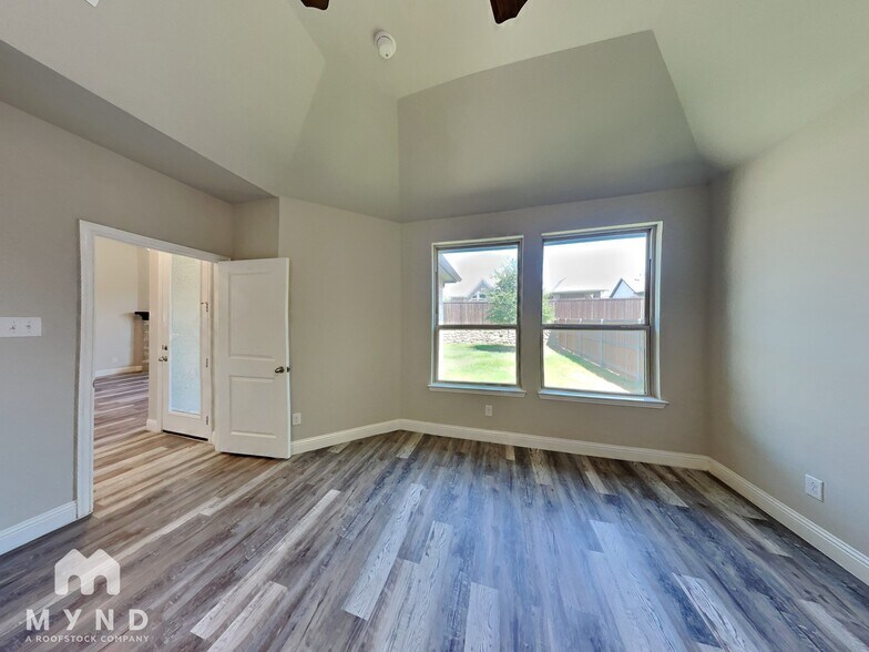 Building Photo - 1424 Bird Cherry Ln