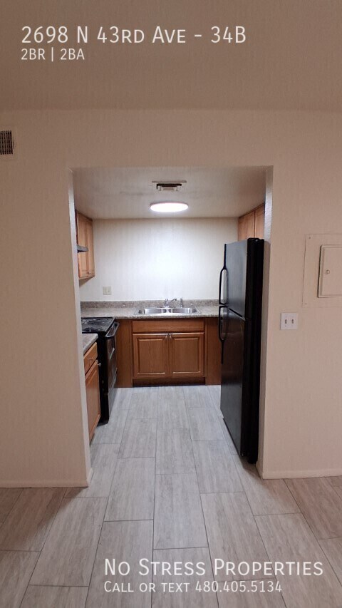 Building Photo - 2698 N 43rd Ave