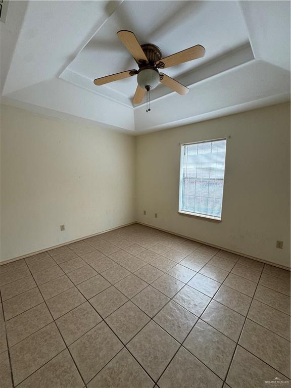 Building Photo - 7 Aruba Dr