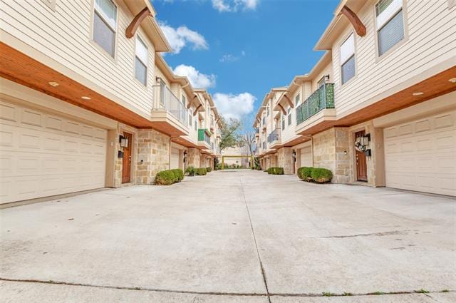 Building Photo - 6140 Oram St