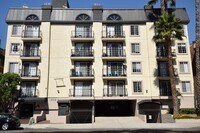 Building Photo - 11505 Riverside Dr