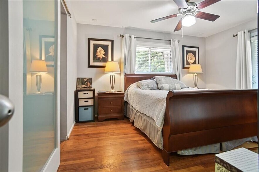 Building Photo - 2056 Arlington Ave NE