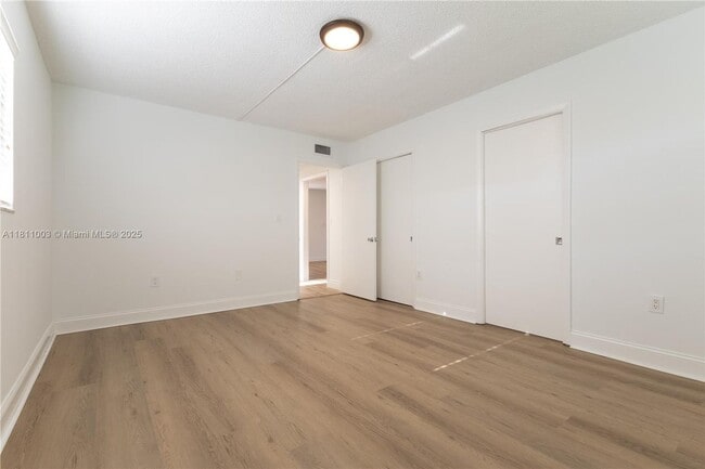 Building Photo - 8420 SW 133rd Avenue Rd