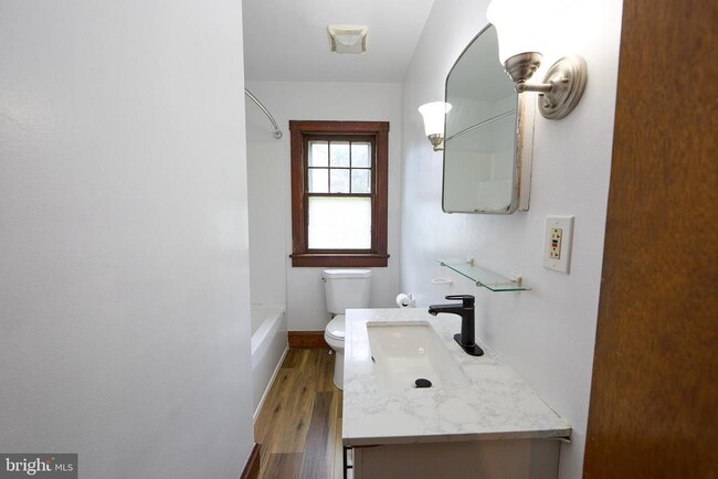 Building Photo - 53 W Knowlton Rd