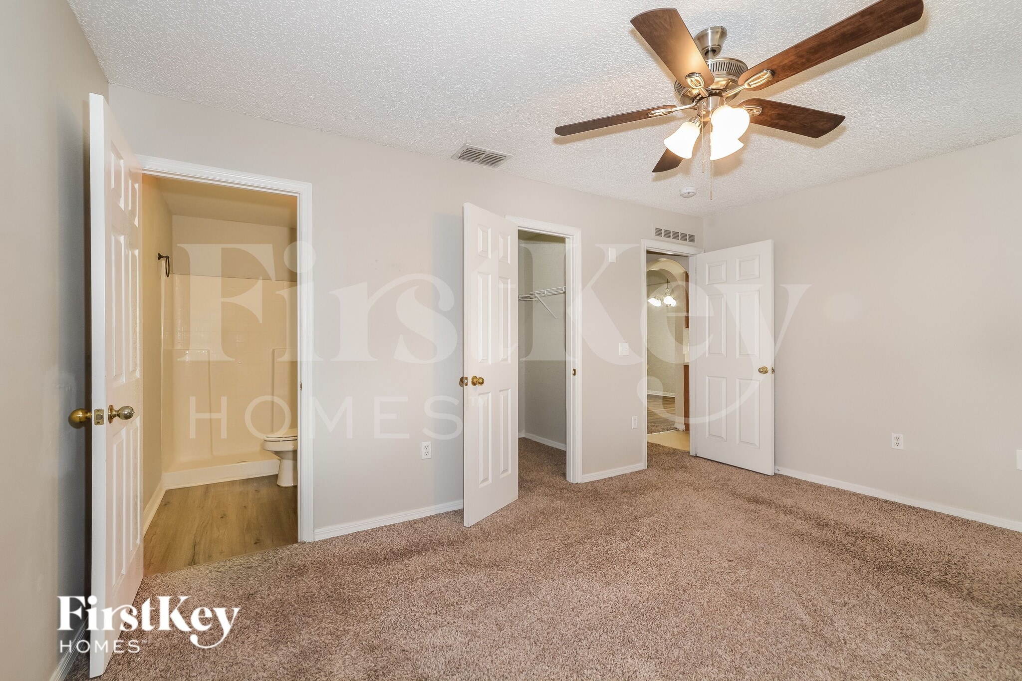 Building Photo - 3637 Queens Cove Blvd