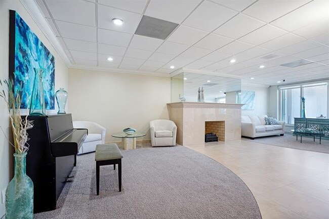 Building Photo - 3900 Galt Ocean Dr