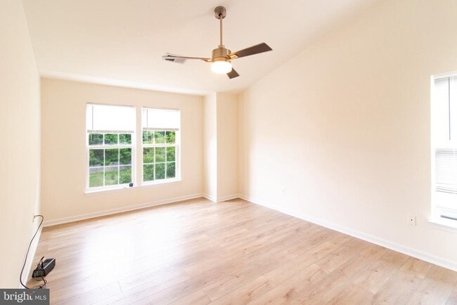 Building Photo - 7505 Calderon Ct