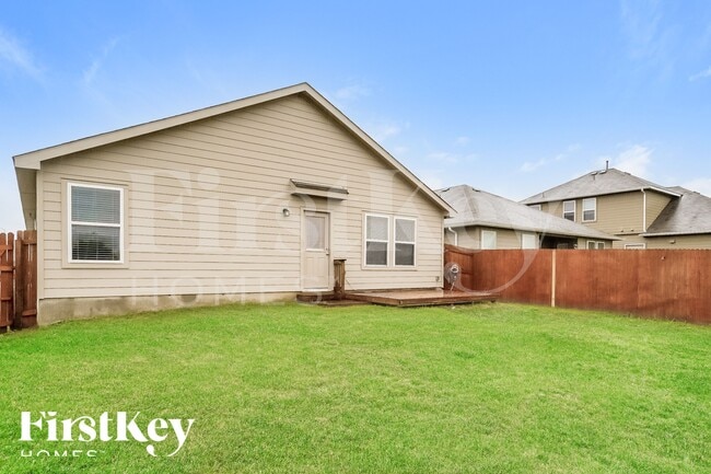 Building Photo - 1936 Heather Glen Dr