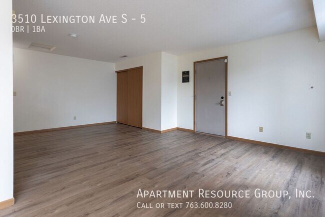 Building Photo - 3510 Lexington Ave S