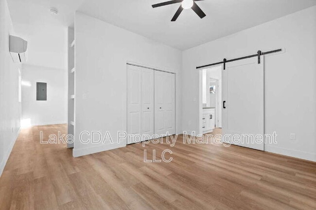 Building Photo - 948 N 5th St