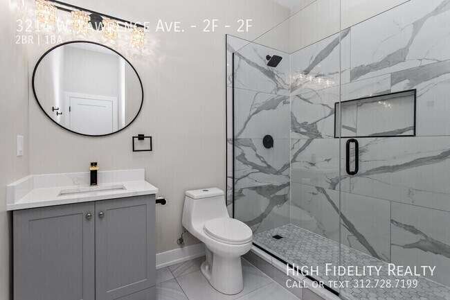 Building Photo - 3214 W Lawrence Ave