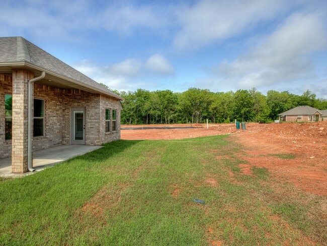Building Photo - Brand New Home In Noble!