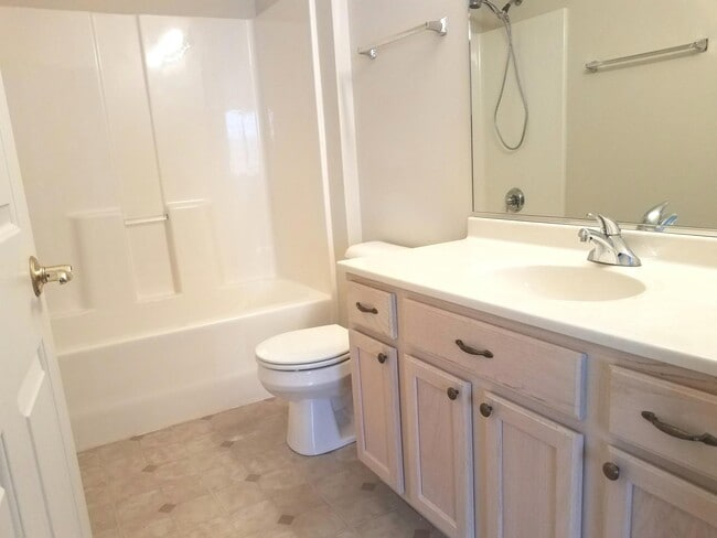 Building Photo - 4752 S Forest Point Blvd