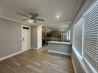 408 #3 Kitchen/living room - 404 Armada Rd S
