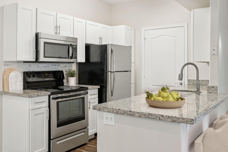 Building Photo - Silverbell Springs