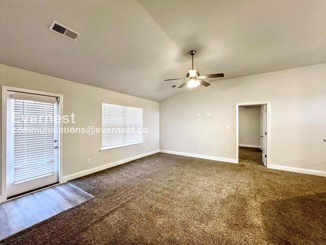 Building Photo - 5909 Kuykendall Dr